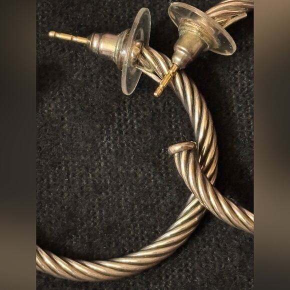 David Yurman Cable Hoop Earrings in Sterling Silver - Picture 4 of 6